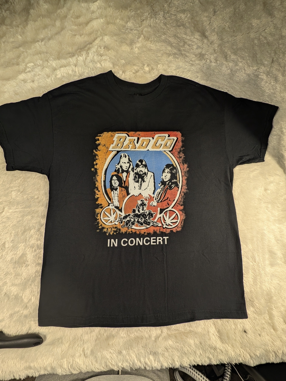 Gildan Black BadCo In Concert Graphic Tee